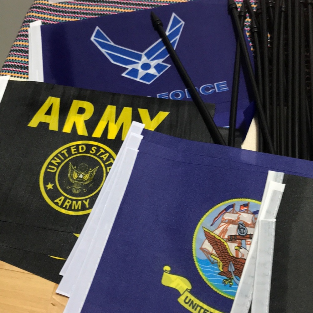 Military flags - Picture 7 of 12